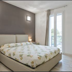 Квартира сдается в аренду за 1 000 € в месяц в Lucca, Via Fillungo