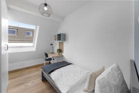 Privé kamer te huur voor € 700 per maand in Berlin, Turiner Straße