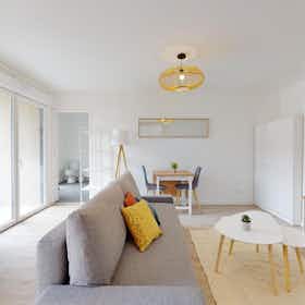Apartament de închiriat pentru 690 EUR pe lună în Lille, Rue Maurice Ravel