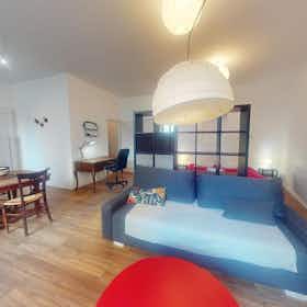 Apartamento en alquiler por 450 € al mes en Saint-Étienne, Rue Michel Servet