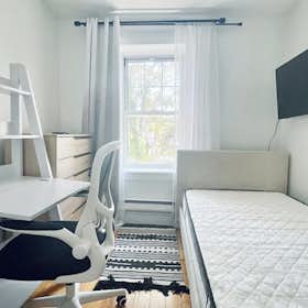 Privé kamer te huur voor $900 per maand in Brooklyn, Dekalb Ave