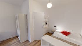 Приватна кімната за оренду для 892 EUR на місяць у Asnières-sur-Seine, Avenue Sainte-Anne