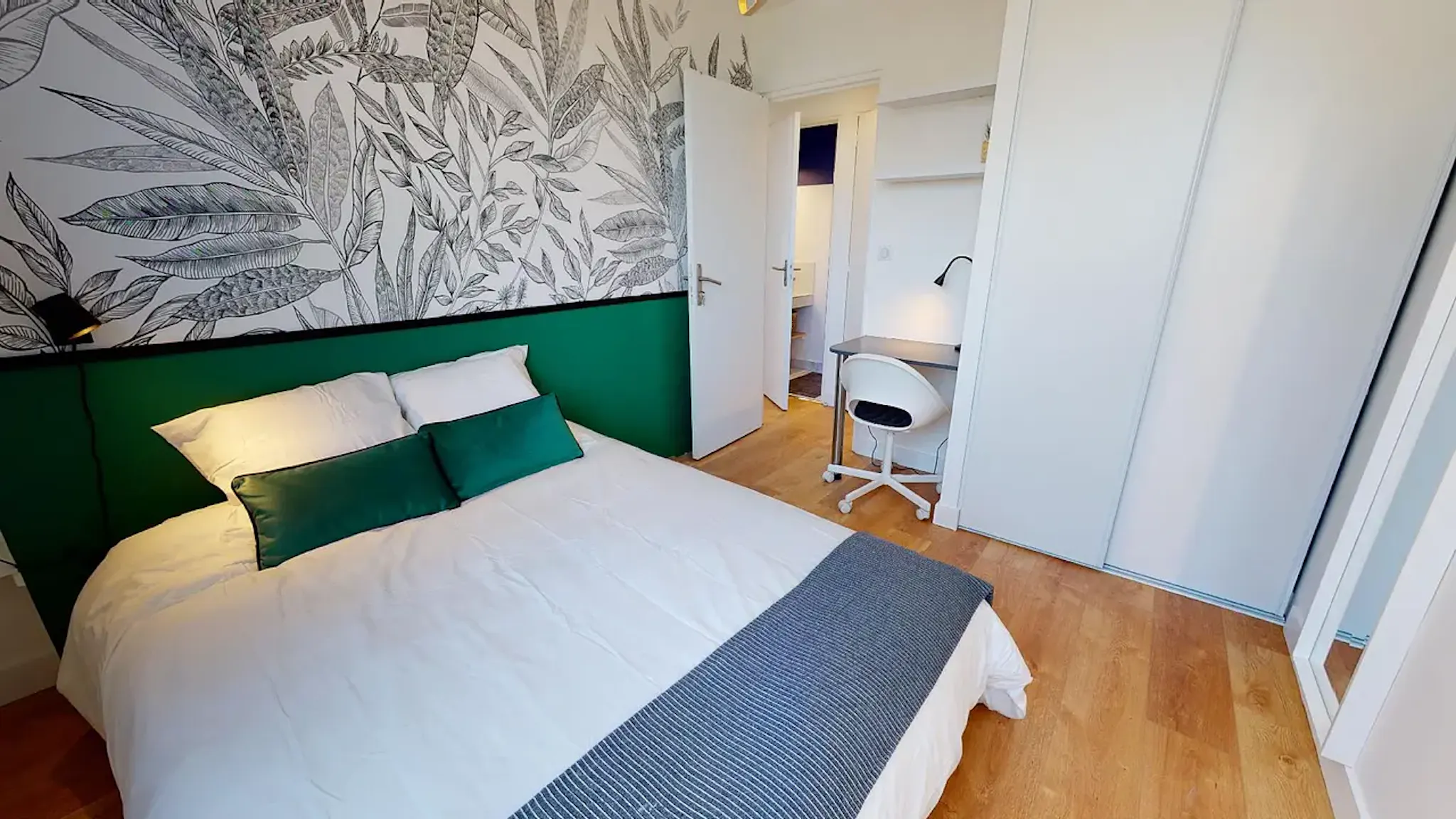 Rue Édouard Branly, Bron preview