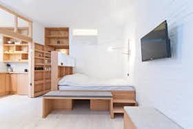 Appartement te huur voor € 1.250 per maand in Berlin, Triftstraße