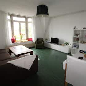 Wohnung zu mieten für 1.295 € pro Monat in Rotterdam, Burgemeester Meineszlaan