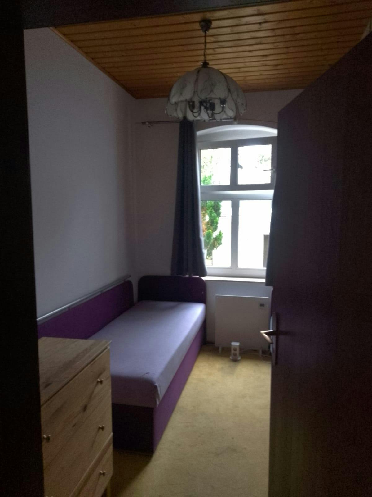 Gedeelde kamer te huur voor € 399 per maand in Berlin, Hackenbergstraße