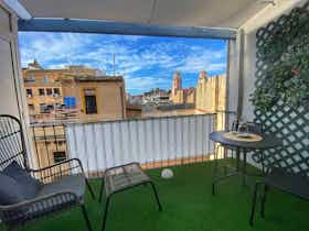 Apartament de închiriat pentru 1.300 EUR pe lună în Tarragona, Carrer Cos del Bou