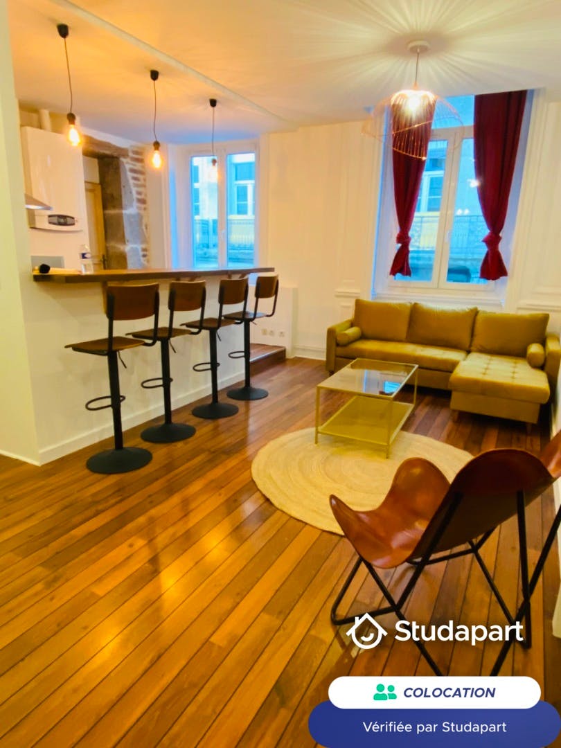 Private room for rent on Rue de la Résistance, Saint-Étienne - Ansicht 3
