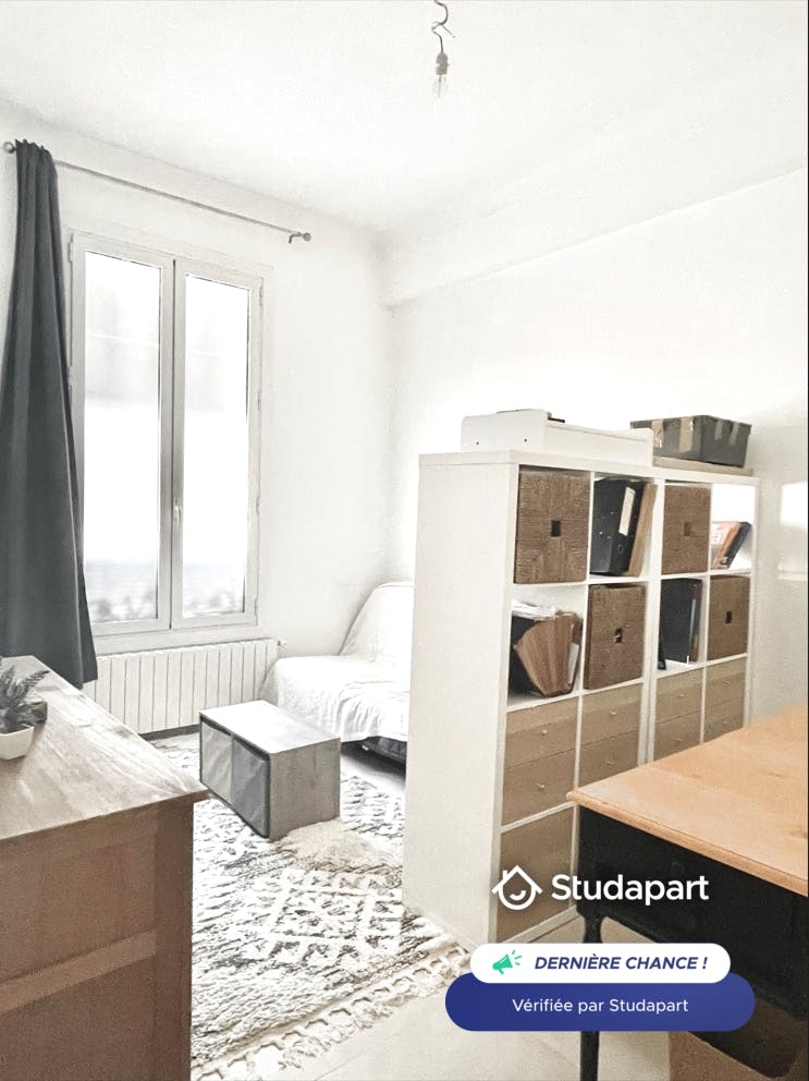 Apartment for rent for €1,130 per month in Nice, Rue Vernier