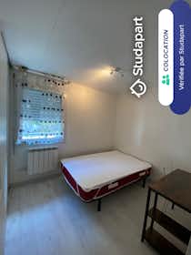 Privé kamer te huur voor € 485 per maand in Chambéry, Place de la Gare