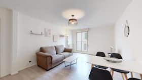 Apartamento para alugar por € 580 por mês em Pau, Rue Lespy