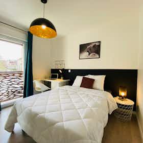 Отдельная комната сдается в аренду за 450 € в месяц в Valenton, Rue du Colonel Fabien