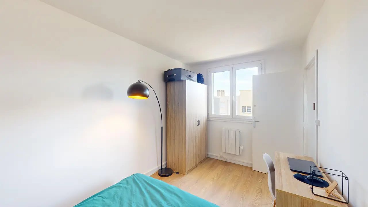 Cameră privată de închiriat pentru 394 EUR pe lună în Bourg-lès-Valence, Rue Sully