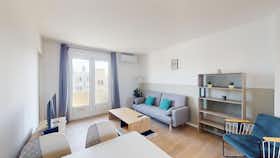 Pokój prywatny do wynajęcia za 390 € miesięcznie w mieście Bourg-lès-Valence, Rue Sully