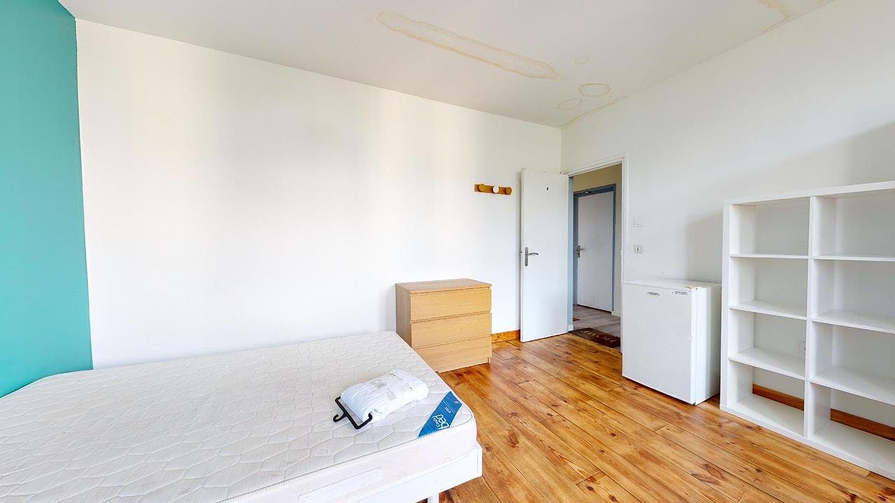 Private room for rent on Rue de Wazemmes, Lille – pohled 4