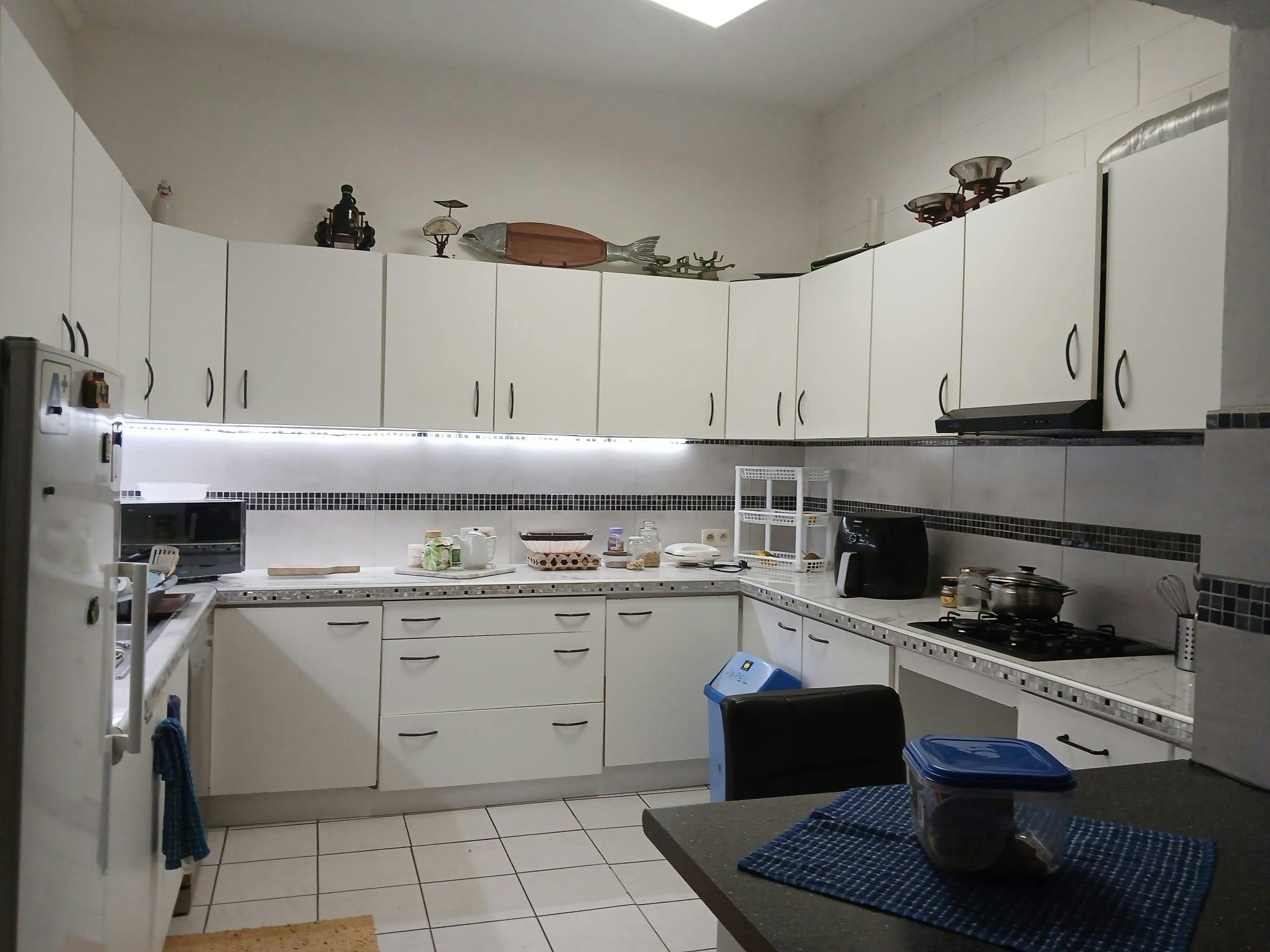 Apartment Brussels, 1 bed, 8m² — photo 1