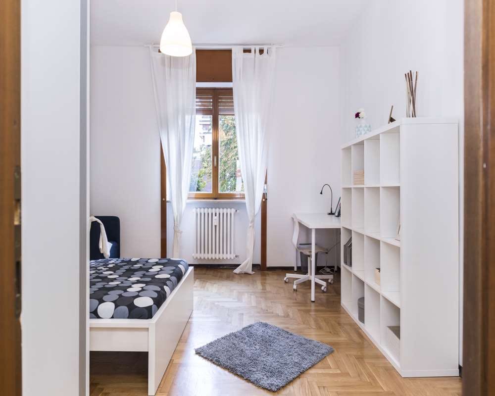 Via Rosa Marelli Vergani, Milan