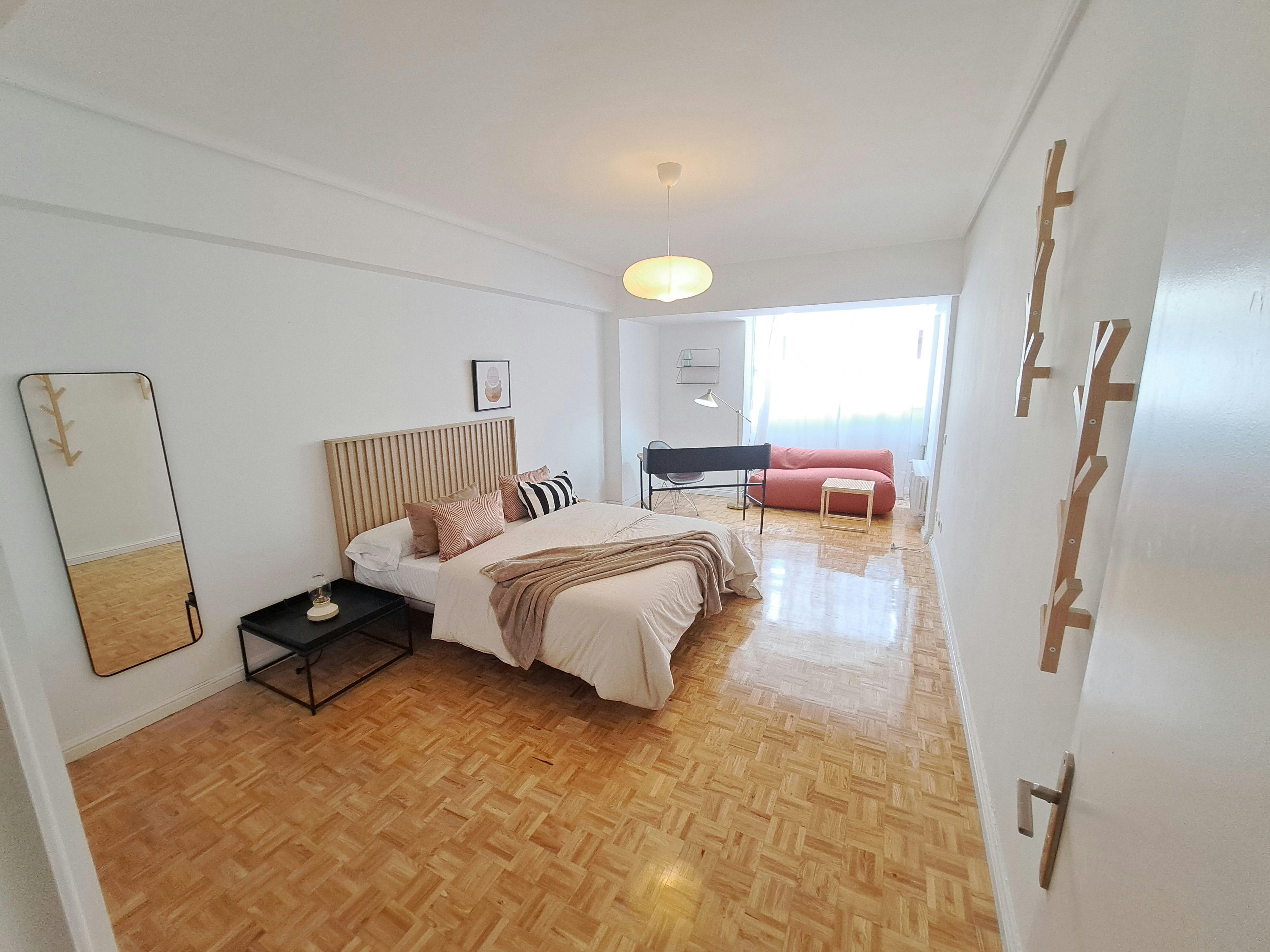 Private room in Calle de Castelló, Madrid (1515357) room image 1