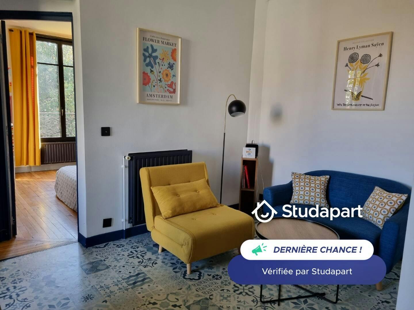 公寓 正在以 €1,700 的月租出租，其位于 Sèvres, Avenue du Beau Site