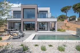 House for rent for €13,000 per month in Begur, Carrer de Juli Garreta