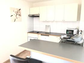 单间公寓 正在以 €785 的月租出租，其位于 Uccle, Avenue Brugmann