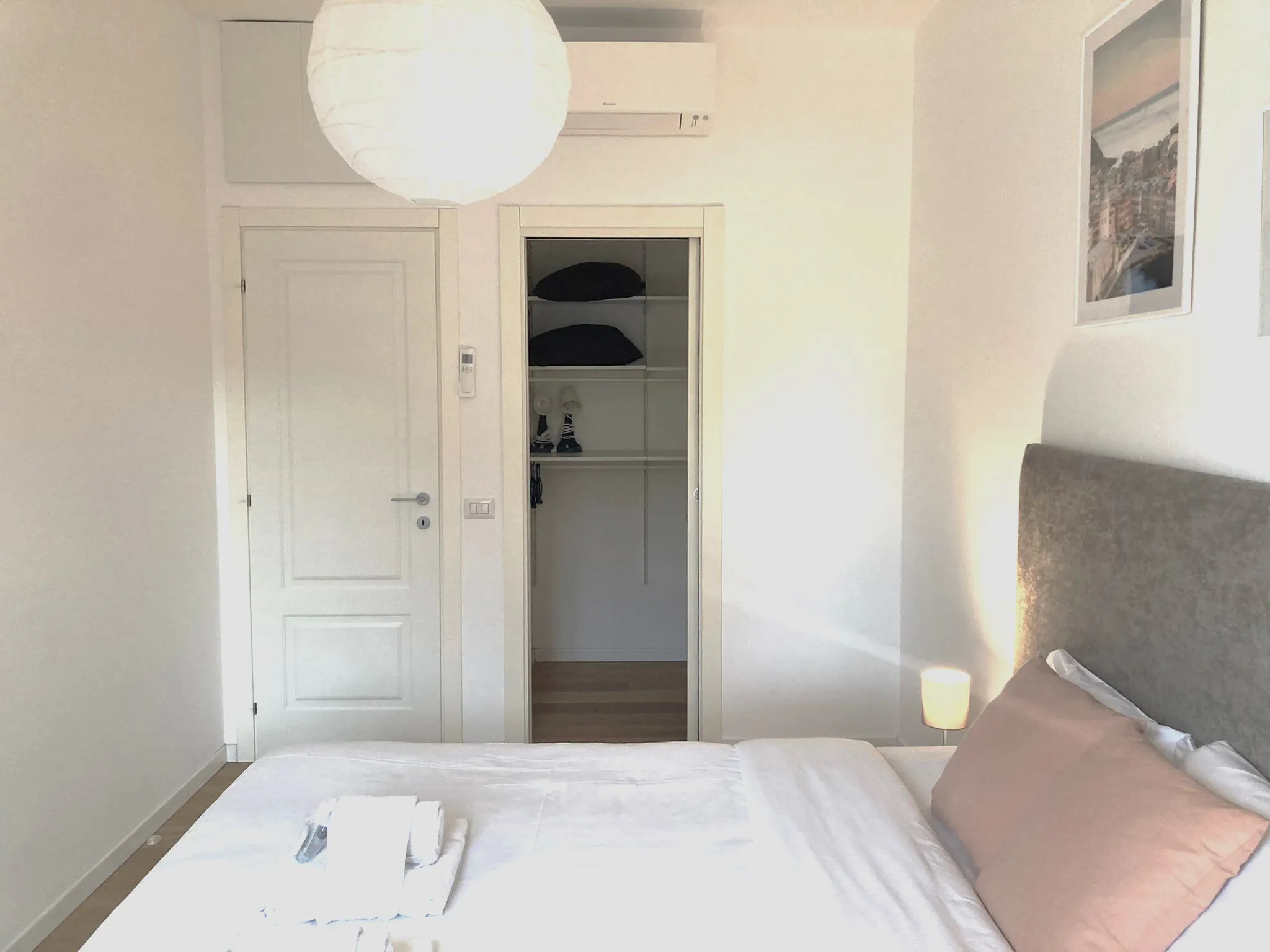 2-Bedroom Apartment in Via Torquato Taramelli, Milan (1515570) ROOM 1