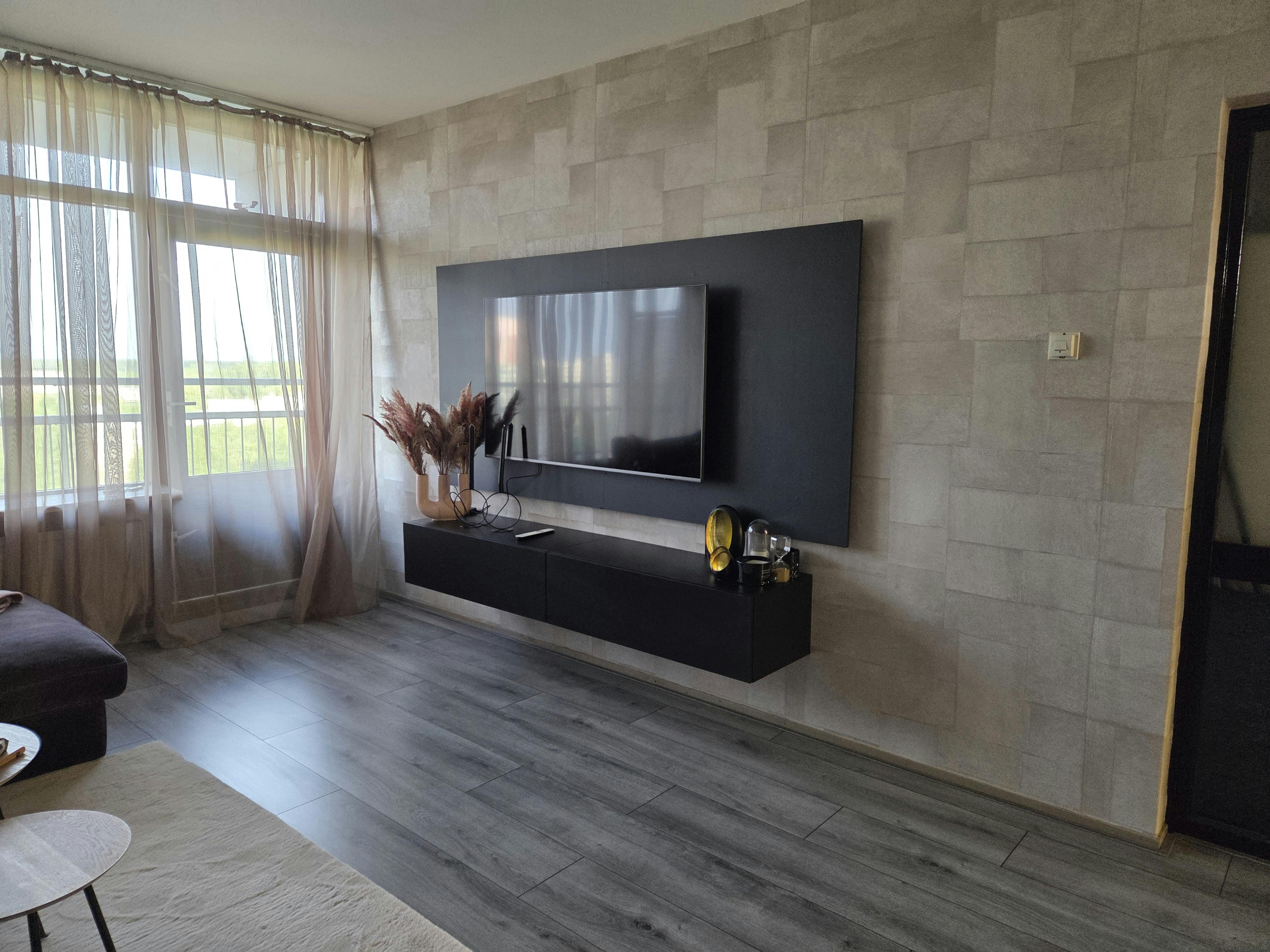 preview gallery tile