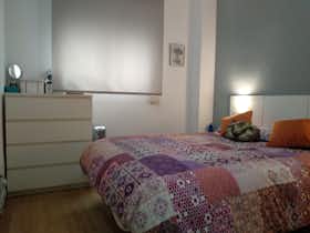 Apartament de închiriat pentru 600 EUR pe lună în Murcia, Calle Ortega y Gasset