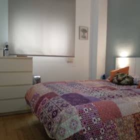 Lägenhet att hyra för 600 € i månaden i Murcia, Calle Ortega y Gasset