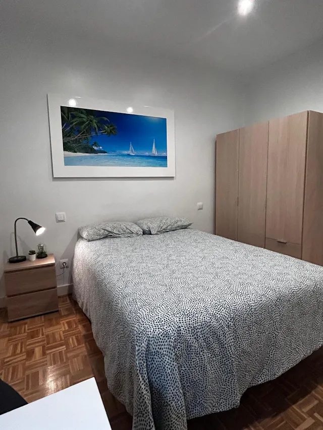 Private room in Calle de Tutor, Madrid (1515690) room image 1