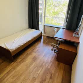 Privé kamer te huur voor € 850 per maand in Leiden, Joseph Haydnlaan