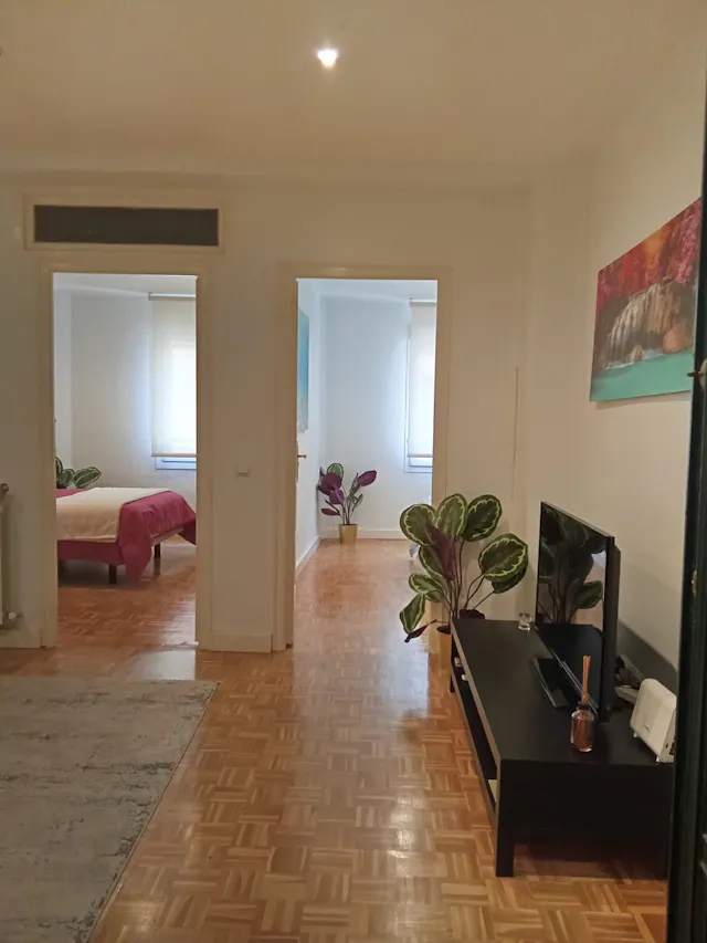 Private room in Calle de Tutor, Madrid (1515718) room image 18