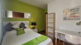 私人房间 正在以 €595 的月租出租，其位于 Alcalá de Henares, Calle José Caballero