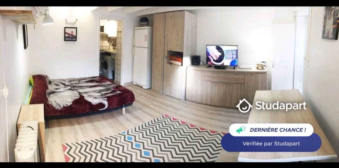 Appartement à louer pour 550 €/mois à Antibes, Boulevard du Président Wilson