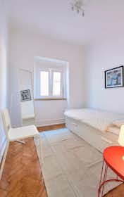 私人房间 正在以 €500 的月租出租，其位于 Lisbon, Rua da Beneficência