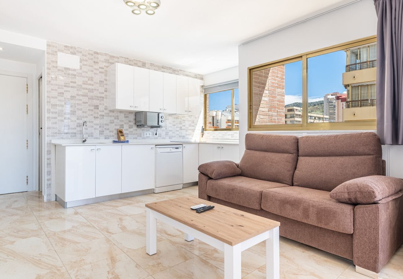 Appartement à louer pour 10 €/mois à Benidorm, Avenida de Juan Fuster Zaragoza