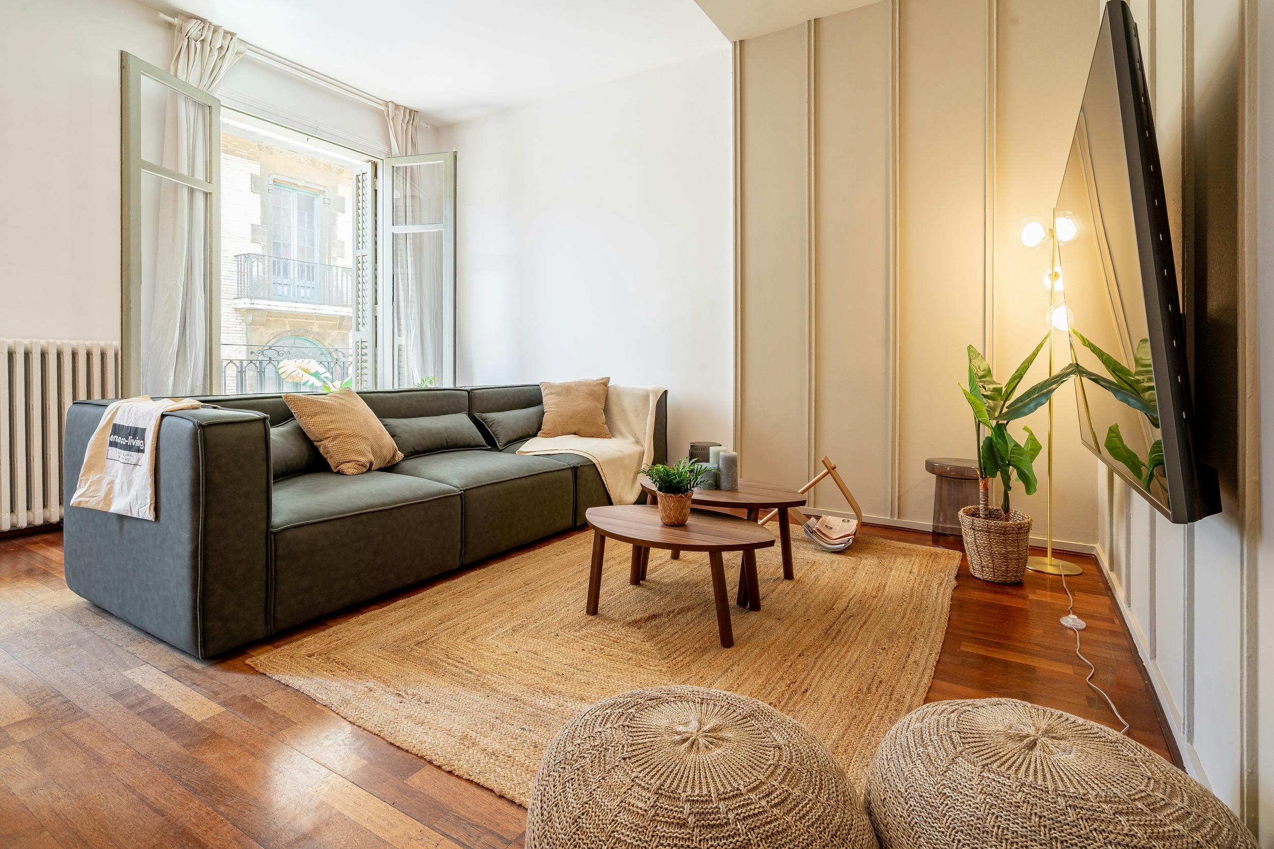 preview gallery tile