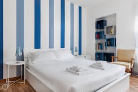 公寓 正在以 €1,600 的月租出租，其位于 Milan, Via Carlo Farini