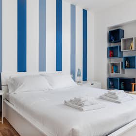 Appartamento in affitto a 1.600 € al mese a Milan, Via Carlo Farini