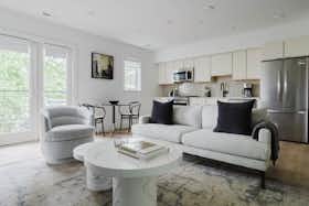 Appartamento in affitto a $1,729 al mese a Washington, D.C., L St SE
