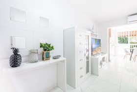 Apartamento para alugar por € 10 por mês em Benidorm, Avenida de la Ametlla de Mar
