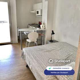 公寓 正在以 €605 的月租出租，其位于 Valbonne, Rue Albert Einstein