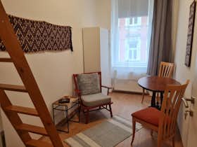 Privat rum att hyra för 490 € i månaden i Vienna, Kapitelgasse