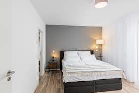 Квартира сдается в аренду за 1 500 € в месяц в Heidelberg, Ezanvillestraße