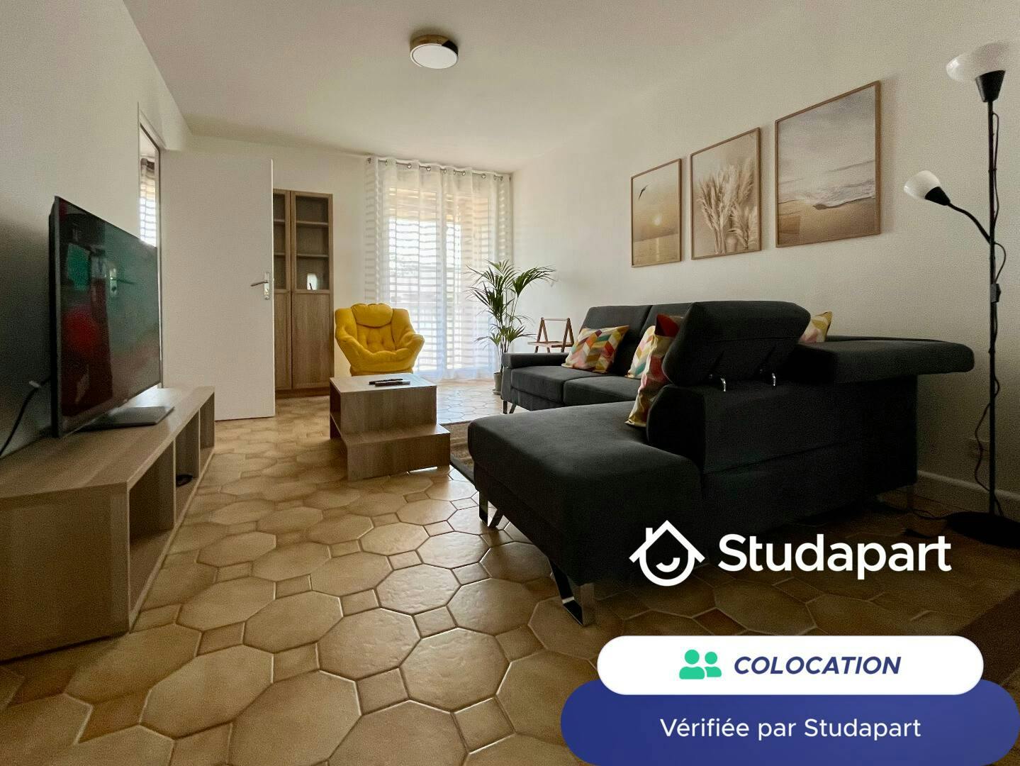 Private room for rent for €610 per month in Aix-en-Provence, Rue Édouard Herriot