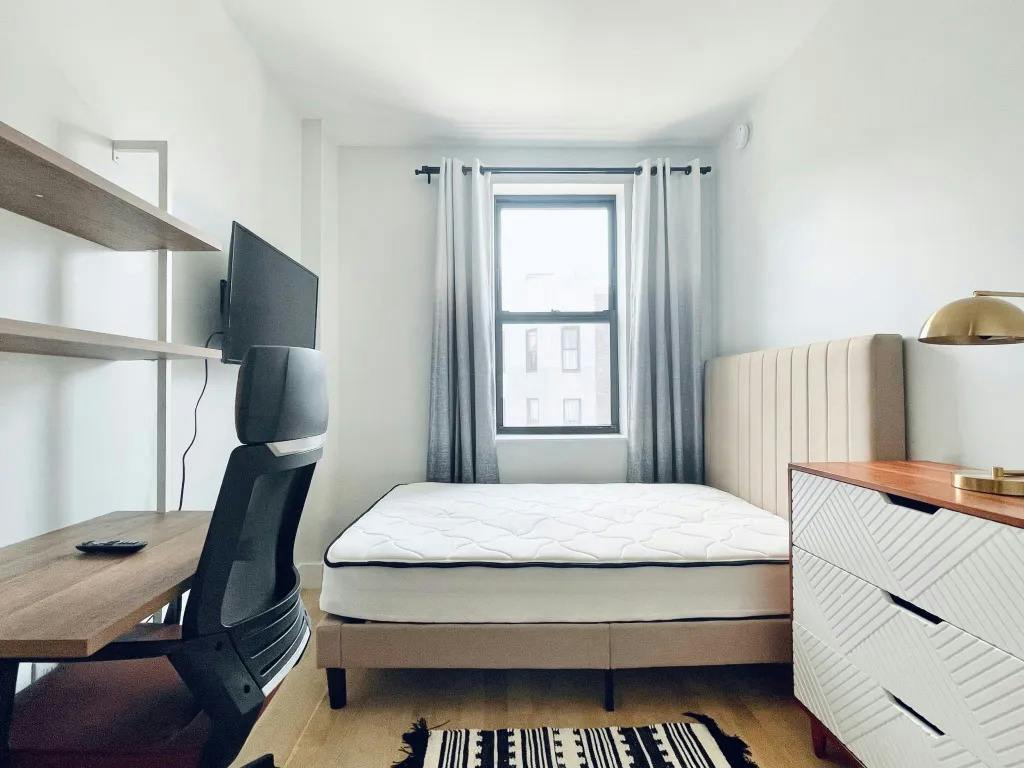 Madison St, Brooklyn, NY preview