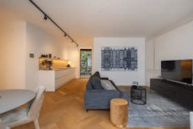 Квартира сдается в аренду за 1 100 € в месяц в Berlin, Anna-Louisa-Karsch-Straße