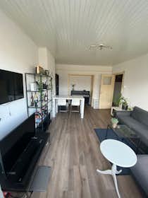 Privé kamer te huur voor € 590 per maand in Rotterdam, Schieweg