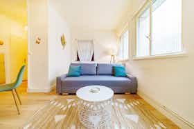公寓 正在以 €1,245 的月租出租，其位于 Lyon, Rue Vendôme