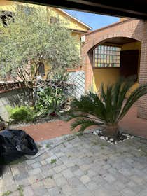 Hus att hyra för 850 € i månaden i Pontedera, Via dei Pratacci